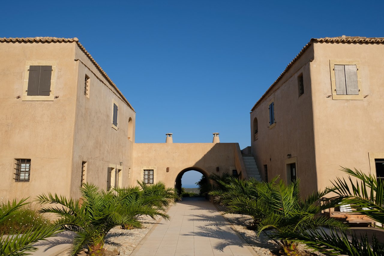 Local Hideaways Fos Ke Choros Greece (6)